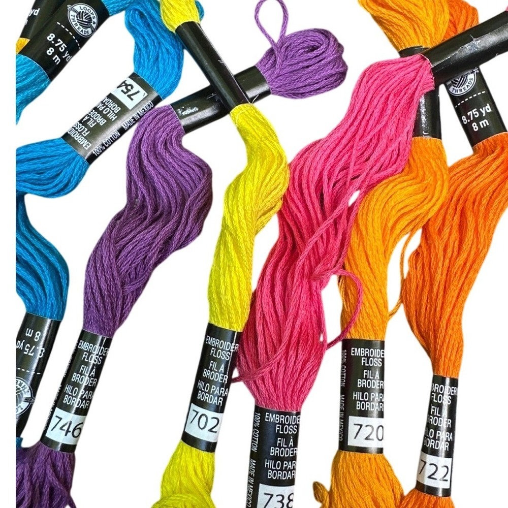 Loops & Threads Embroidery Floss Lot 100% Cotton Assorted Colors 8.75yd 8m